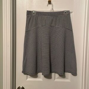 New Directions Black and White Striped A-Line Skirt